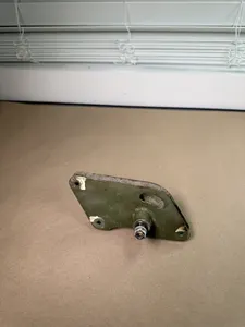 Cessna 150 Aileron Bellcrank Assy (D2507)